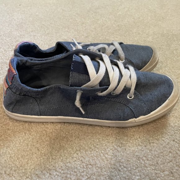 Austin Trading Co. Womens Size 9 Canvas Shoes Denim Blue Casual Slip On - Picture 2 of 5